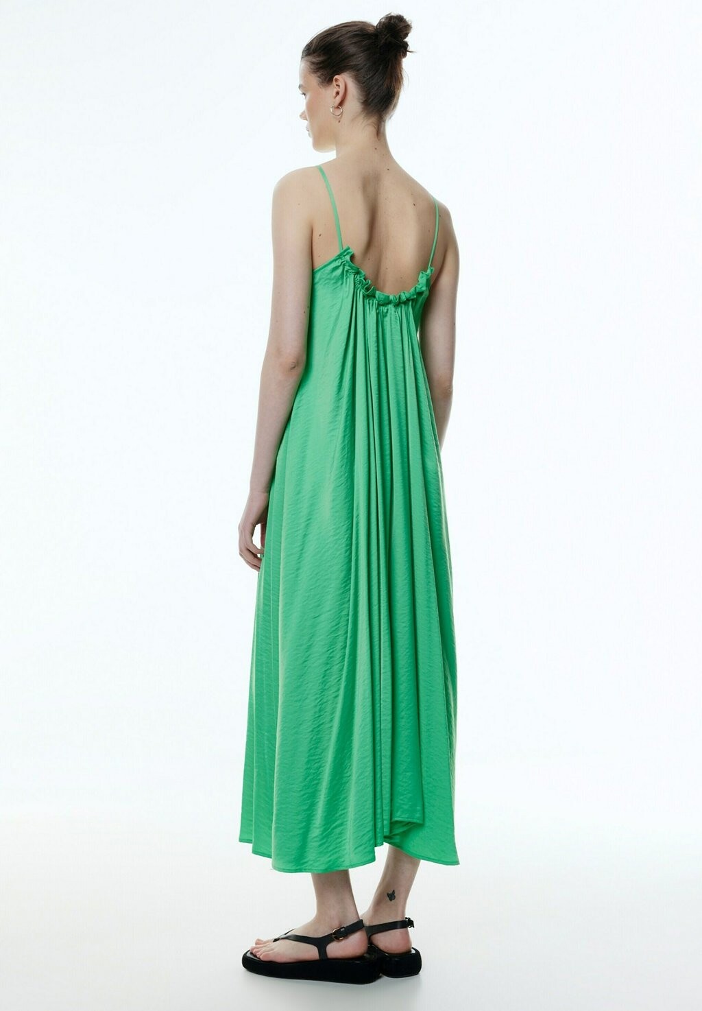 Дневное платье SOMMER JOHANNA EDITED, зеленый
Дневное платье SOMMER JOHANNA EDITED, зеленый