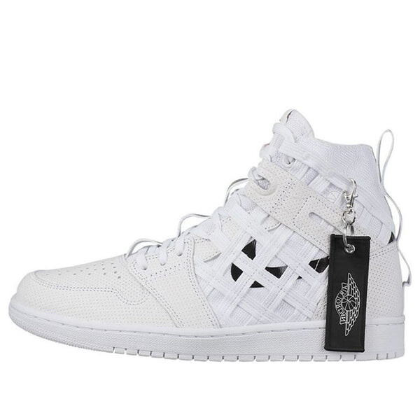 Кроссовки 1 высокие карго Air Jordan, белый
Кроссовки 1 высокие карго Air Jordan, белый