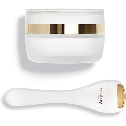 Sisleya L'Integral Антивозрастной крем для контура глаз и губ 15 мл, Sisley
Sisleya L'Integral Антивозрастной крем для контура глаз и губ 15 мл, Sisley