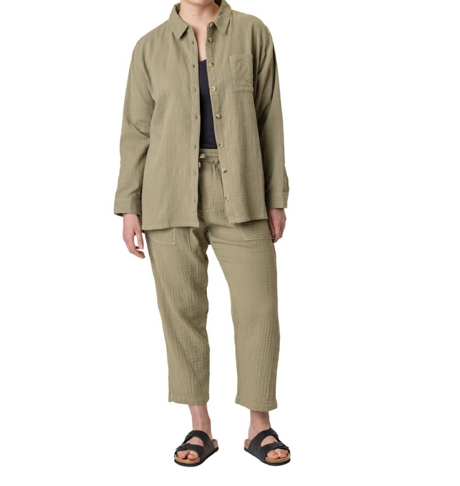 Органическая рубашка на пуговицах в цвете залив Maggie's Organics, Bay
Органическая рубашка на пуговицах в цвете залив Maggie's Organics, Bay