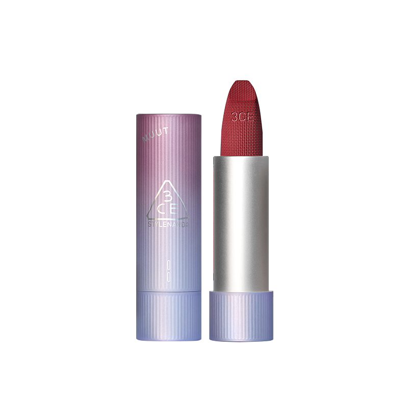 Увлажняющая и бережная к коже бархатная помада matte, легко растушевывается, стойкая, выгодно подчеркивает кожу 3CE
Увлажняющая и бережная к коже бархатная помада matte, легко растушевывается, стойкая, выгодно подчеркивает кожу 3CE