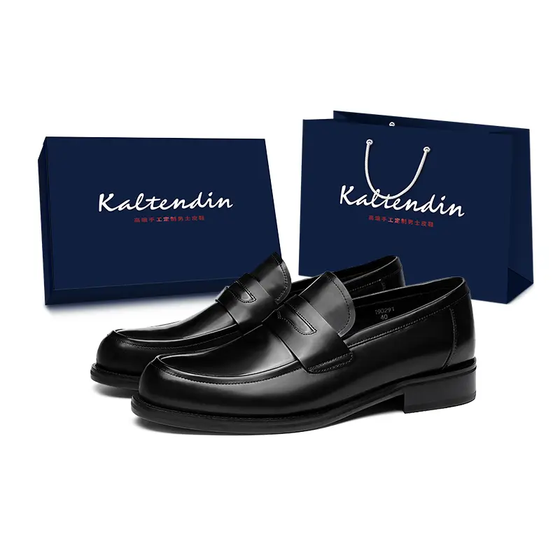 Kaltendin Лоферы мужские черные
Kaltendin Лоферы мужские черные