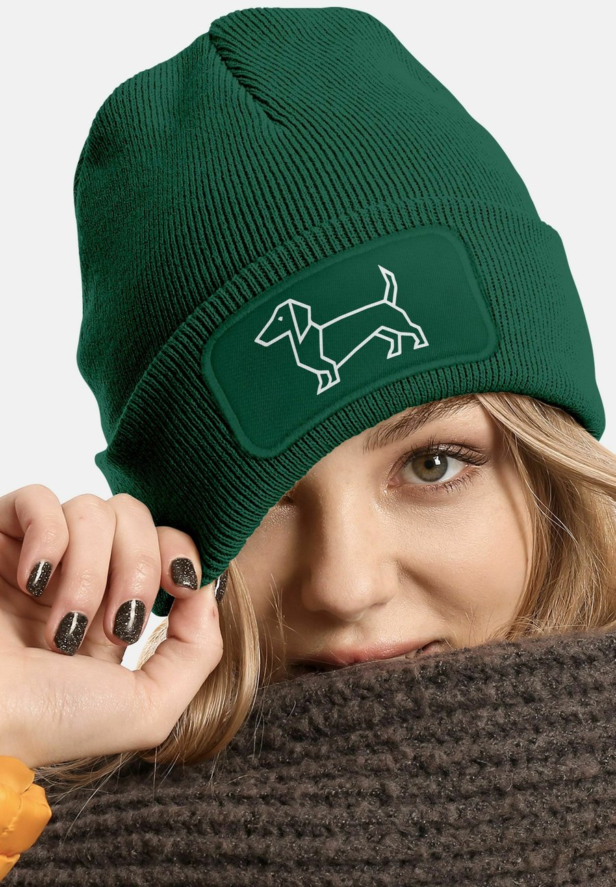 Шапка MoonWorks MIT PATCH AUFDRUCK DACKEL POLYGON HUND, Dunkelgrün/Dark Green
Шапка MoonWorks MIT PATCH AUFDRUCK DACKEL POLYGON HUND, Dunkelgrün/Dark Green