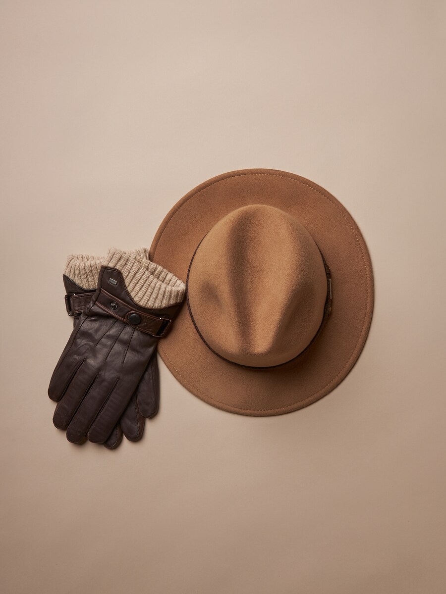 Шляпа Hatland Yashvier, бежевый
Шляпа Hatland Yashvier, бежевый