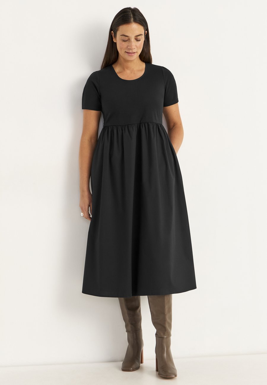 Платье Cellbes of Sweden Jersey dress, Black
Платье Cellbes of Sweden Jersey dress, Black