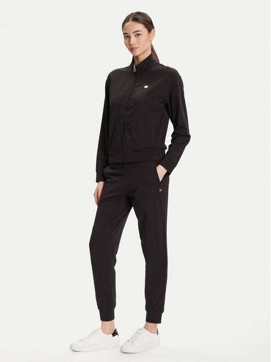 Спортивный костюм regular fit 7W000463 AF13135 UC001 Ea7 Emporio Armani, чёрный
Спортивный костюм regular fit 7W000463 AF13135 UC001 Ea7 Emporio Armani, чёрный