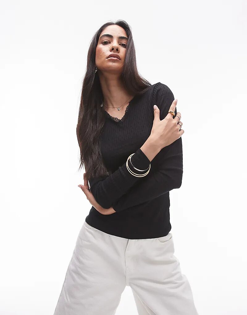 Топ с v-образным вырезом и длинными рукавами черного цвета Topshop
Топ с v-образным вырезом и длинными рукавами черного цвета Topshop