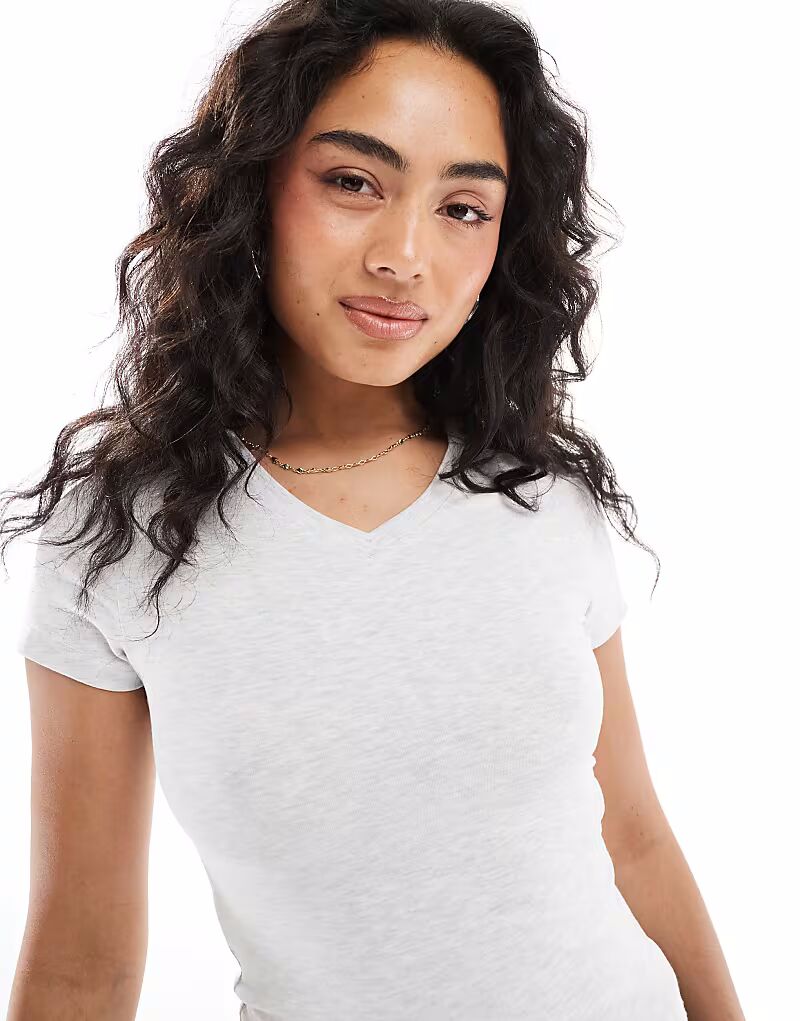 Футболка ASOS DESIGN с v-образным вырезом и меланжевым узором
Футболка ASOS DESIGN с v-образным вырезом и меланжевым узором