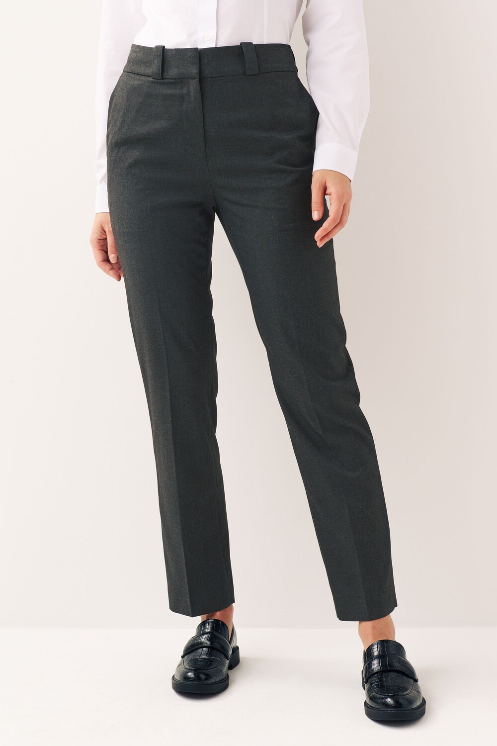 Узкие брюки из плотной ткани сшитые по индивидуальному заказу Next, серый
Узкие брюки из плотной ткани сшитые по индивидуальному заказу Next, серый