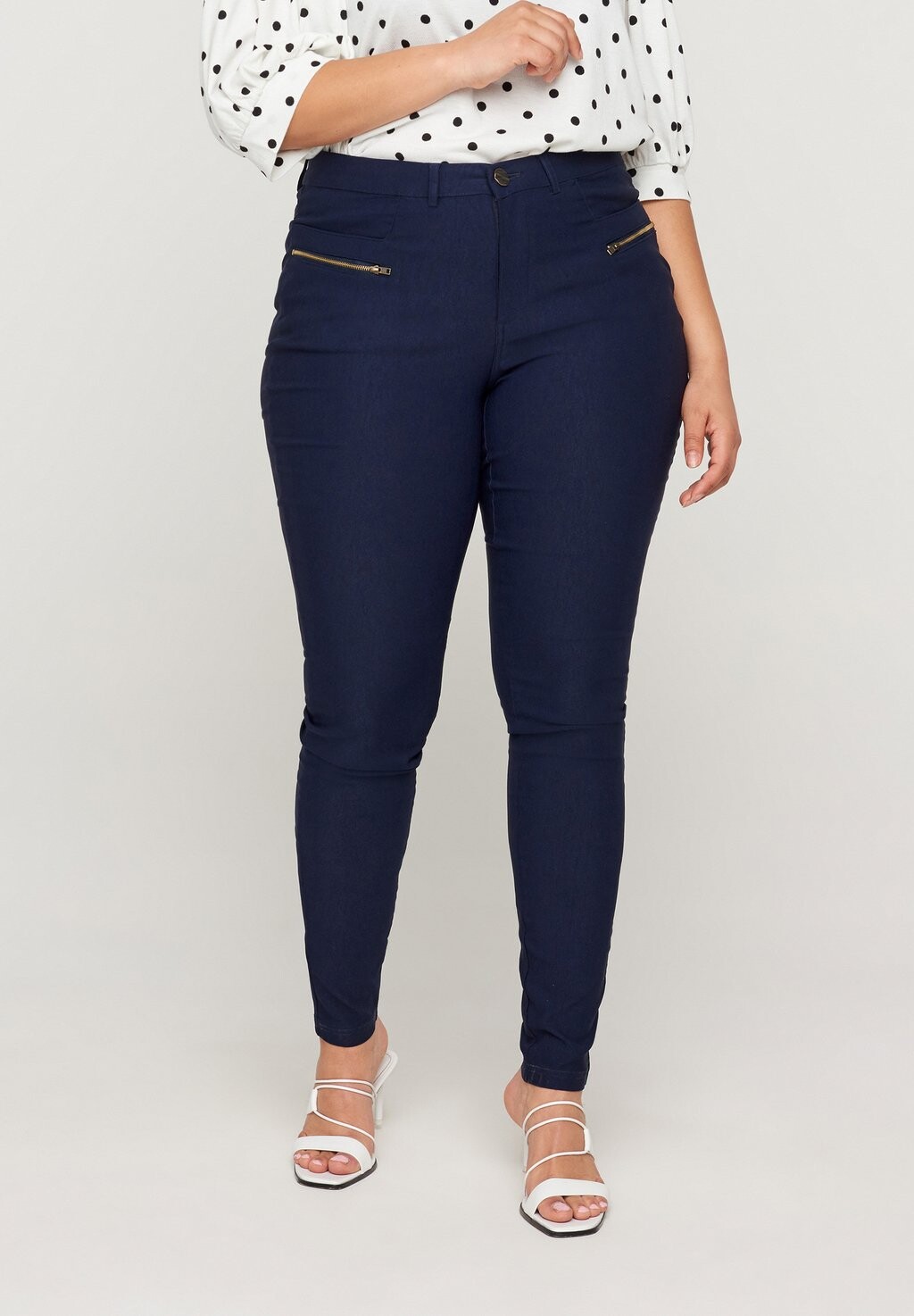 Брюки Zizzi, цвет Night Sky, Черный, Брюки Zizzi, цвет Night Sky
Брюки Zizzi, цвет Night Sky, Черный, Брюки Zizzi, цвет Night Sky