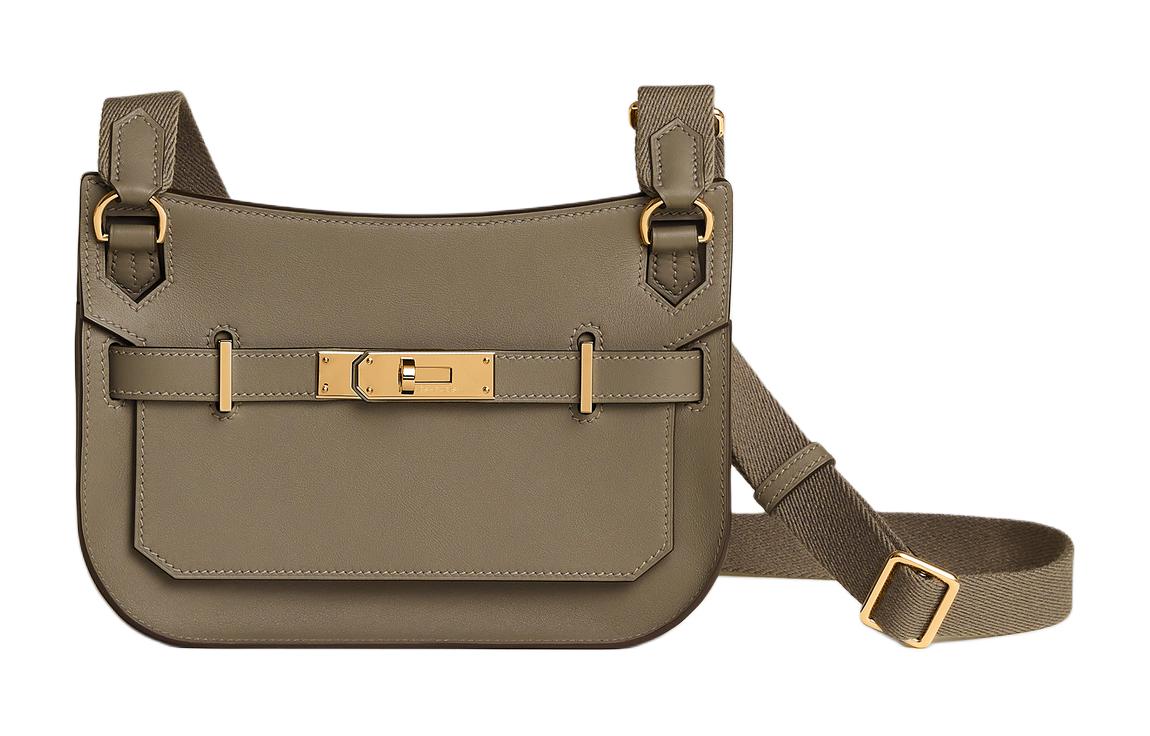 Джюпсьер Свифт Кожаная Мини Сумка Через Плечо, Поясная Сумка Женская Марфа Бежевый HERMES
Джюпсьер Свифт Кожаная Мини Сумка Через Плечо, Поясная Сумка Женская Марфа Бежевый HERMES