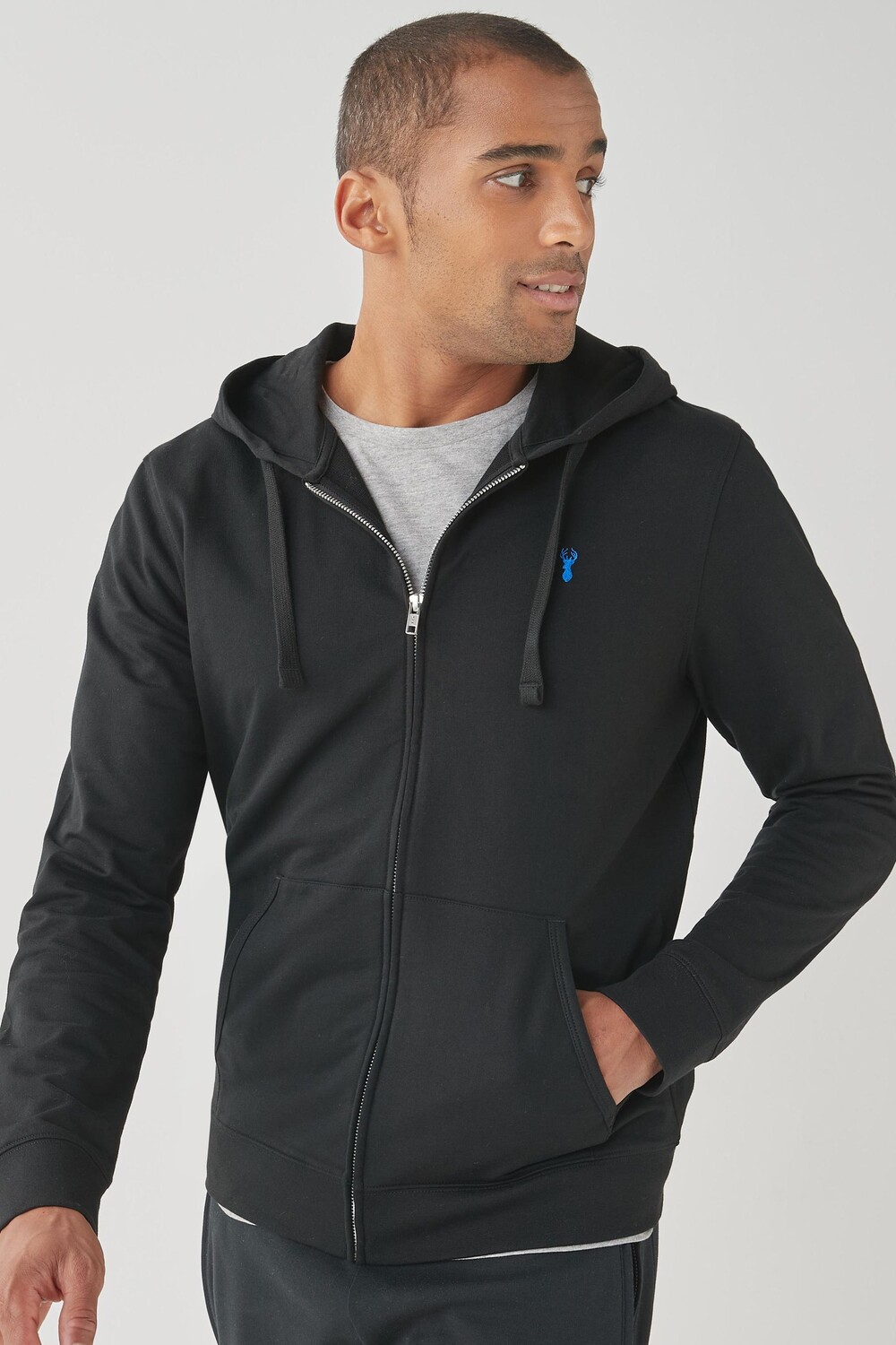 Тонкая толстовка с капюшоном и молнией Next, черный
Тонкая толстовка с капюшоном и молнией Next, черный