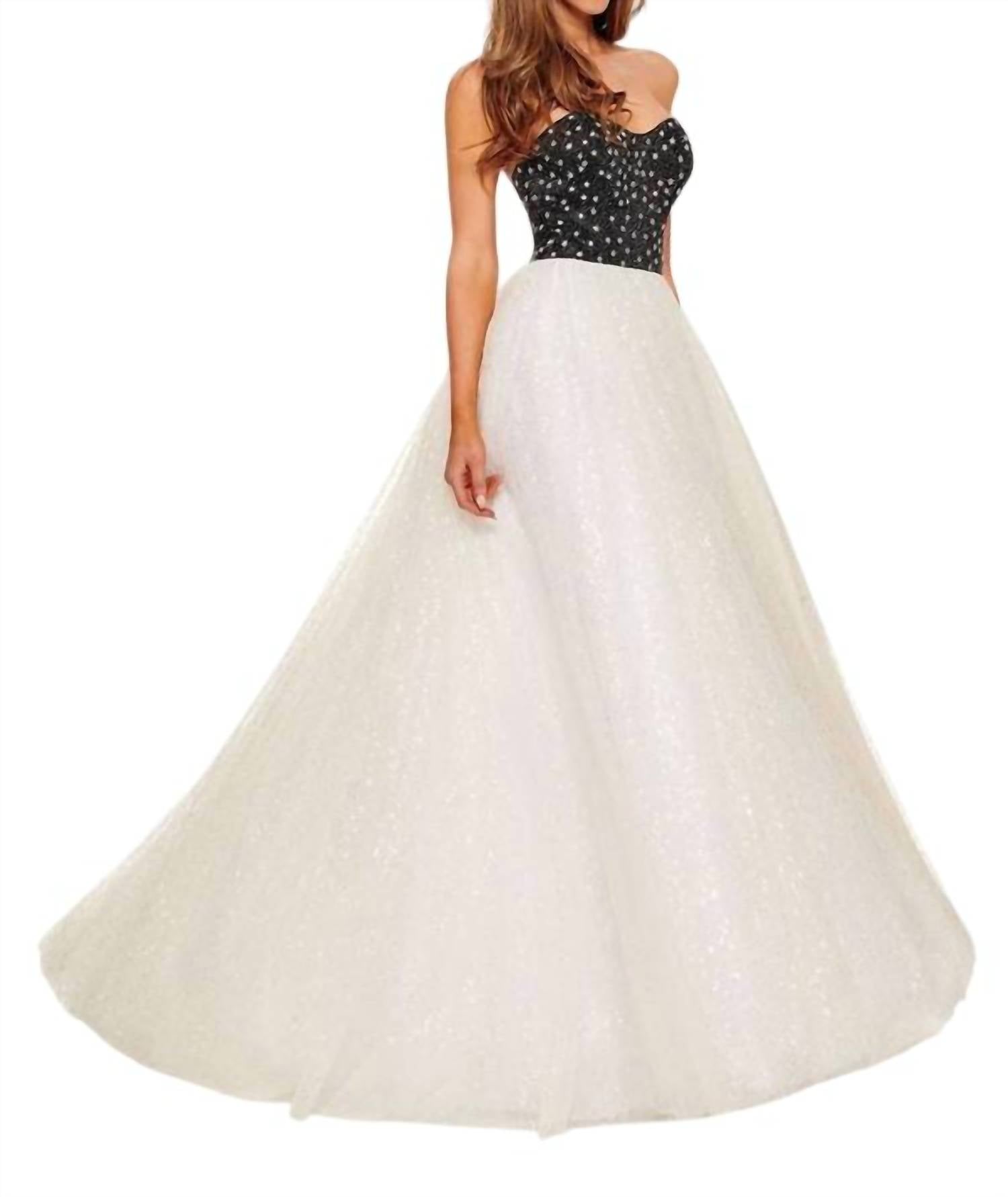 Платье в горошек с открытыми плечами в черном/белом цвете RACHEL ALLAN
Платье в горошек с открытыми плечами в черном/белом цвете RACHEL ALLAN