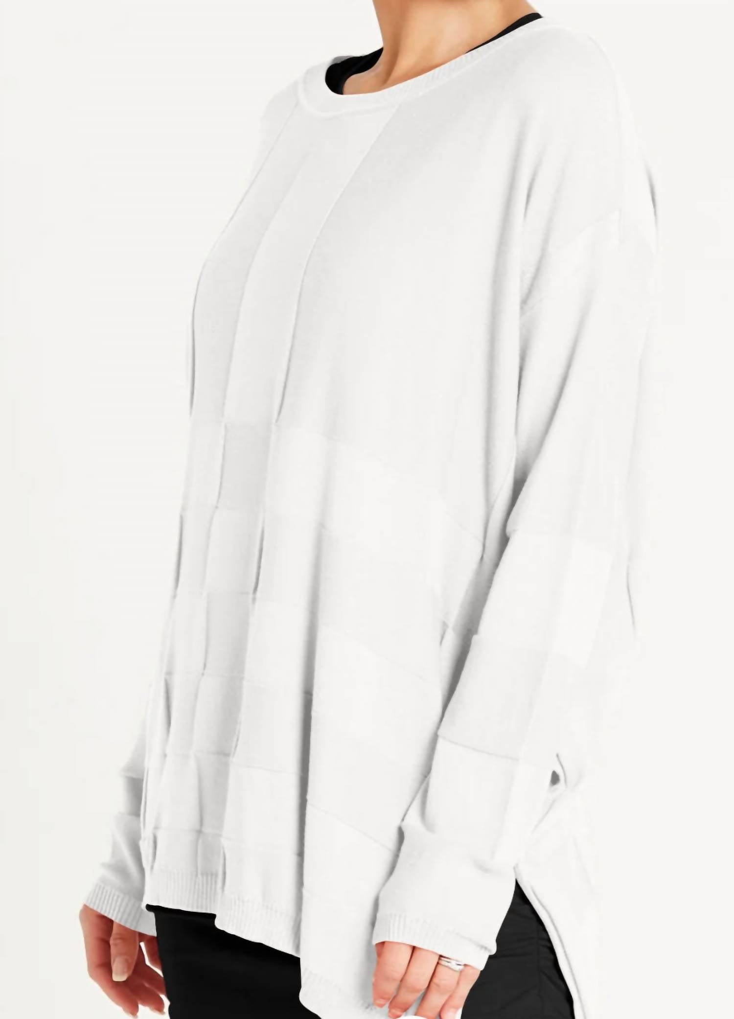 Белый хлопковый свитер в клетку PLANET by Lauren G.
Белый хлопковый свитер в клетку PLANET by Lauren G.