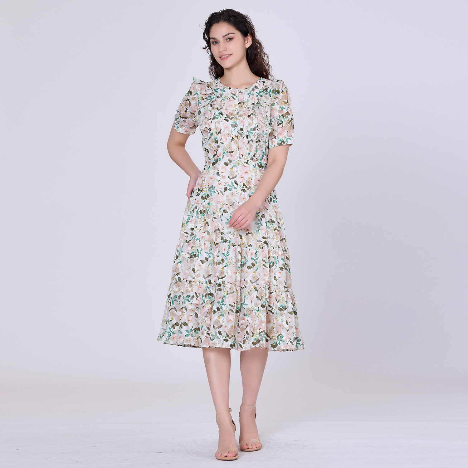 Чайное платье с цветочным принтом Smart And Joy, белый
Чайное платье с цветочным принтом Smart And Joy, белый