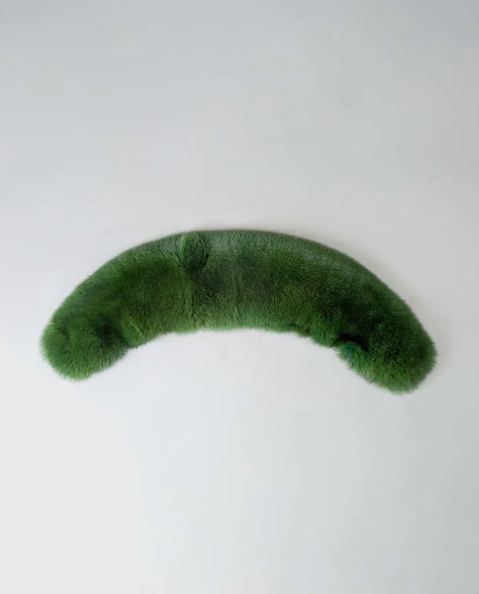 Палантин из темно-зеленого меха лисы De la Roca, зеленый
Палантин из темно-зеленого меха лисы De la Roca, зеленый