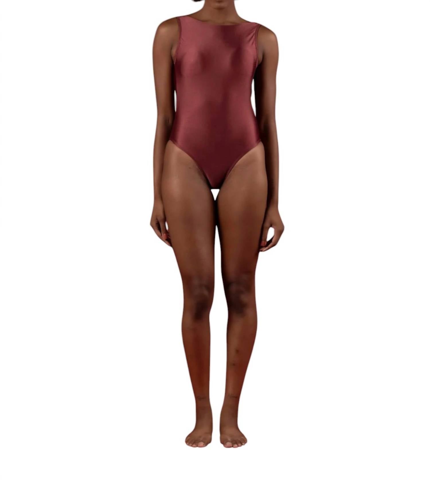 Боди Tonia в стиле Sensuale Bela Brand
Боди Tonia в стиле Sensuale Bela Brand