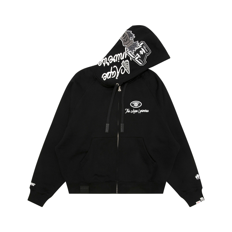 Толстовка с аппликацией и молнией от A Bathing APE Aape, черный
Толстовка с аппликацией и молнией от A Bathing APE Aape, черный