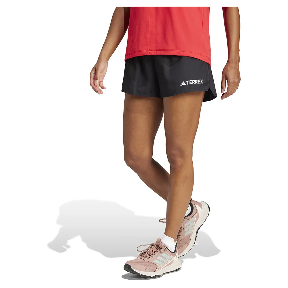 Шорты adidas Terrex Multi Light 3´´, оранжевый
Шорты adidas Terrex Multi Light 3´´, оранжевый