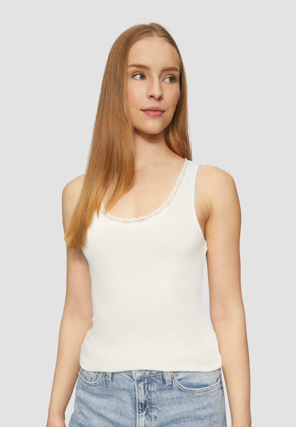 Топ QS, бежевый
Топ QS, бежевый