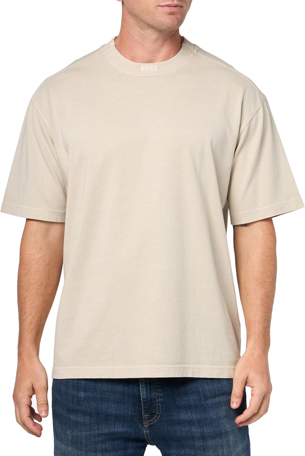 Мужская футболка BOSS с логотипом и воротником из одного джерси, Dessert Beige
Мужская футболка BOSS с логотипом и воротником из одного джерси, Dessert Beige