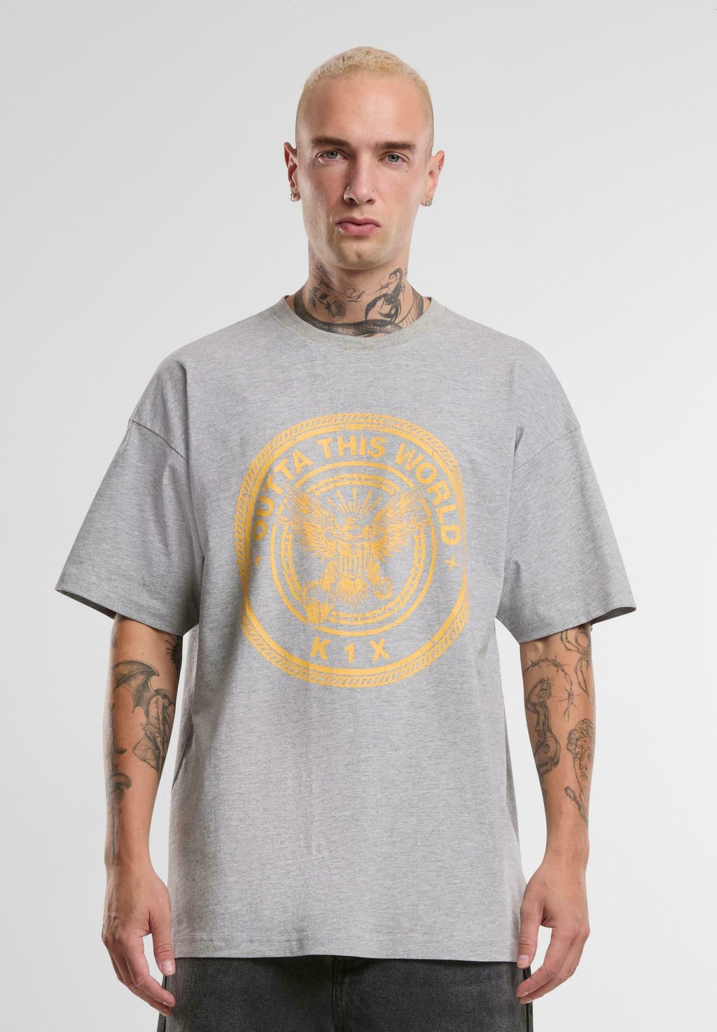 Футболка с принтом EAGLE K1X, пятнистый серый
Футболка с принтом EAGLE K1X, пятнистый серый