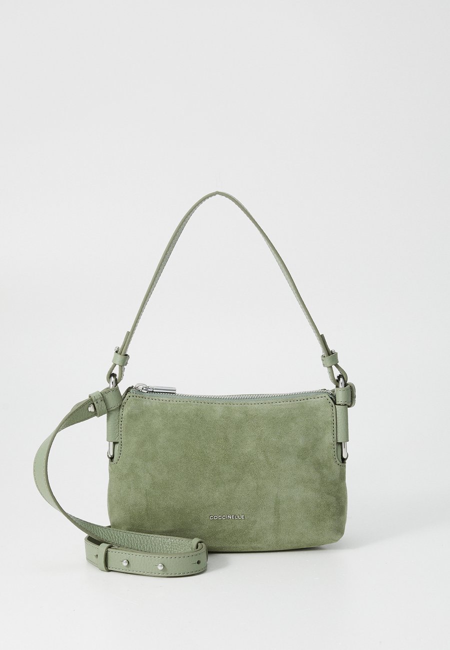 Сумка Coccinelle REBEKKA, Greenery/Greene/Green
Сумка Coccinelle REBEKKA, Greenery/Greene/Green