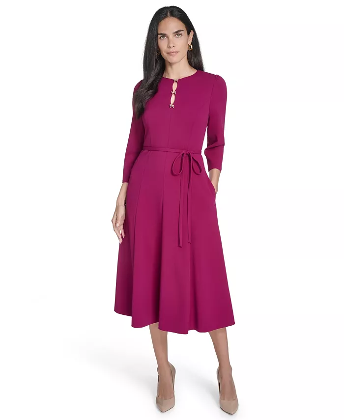 Женское платье миди с вырезом-жемчужиной и рукавами 3/4 Jessica Howard
Женское платье миди с вырезом-жемчужиной и рукавами 3/4 Jessica Howard