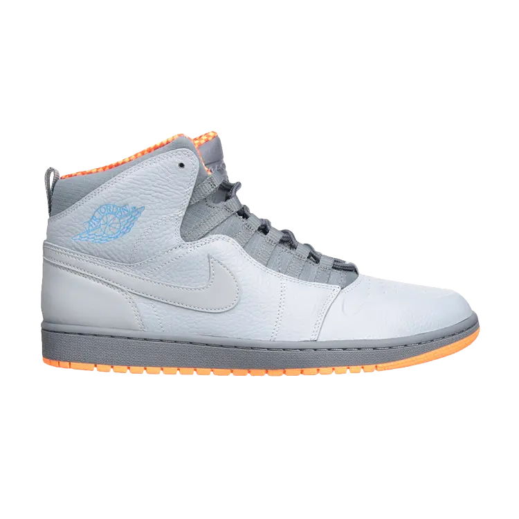 Кроссовки Air Jordan 1 Retro '94 'Bobcats', серый
Кроссовки Air Jordan 1 Retro '94 'Bobcats', серый