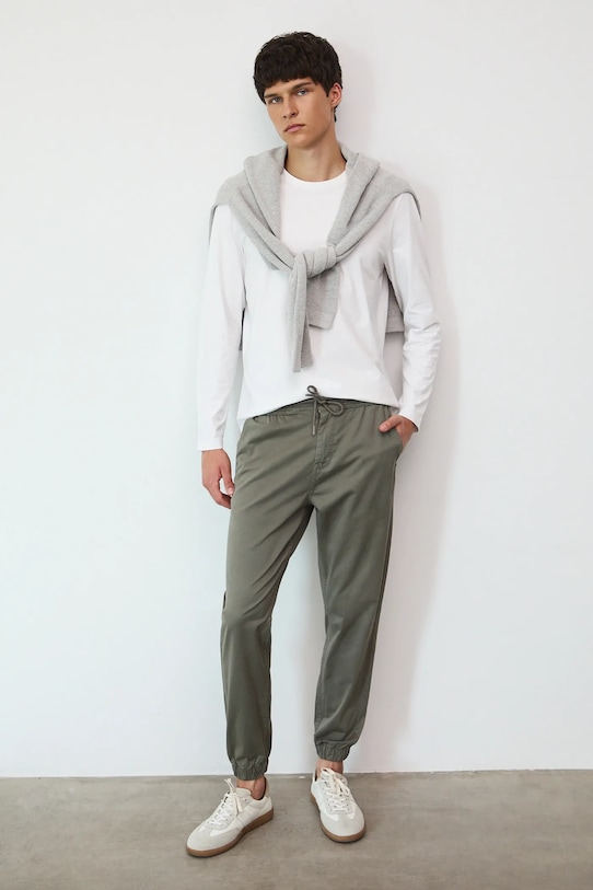 Лонгслив Medicine, белый
Лонгслив Medicine, белый