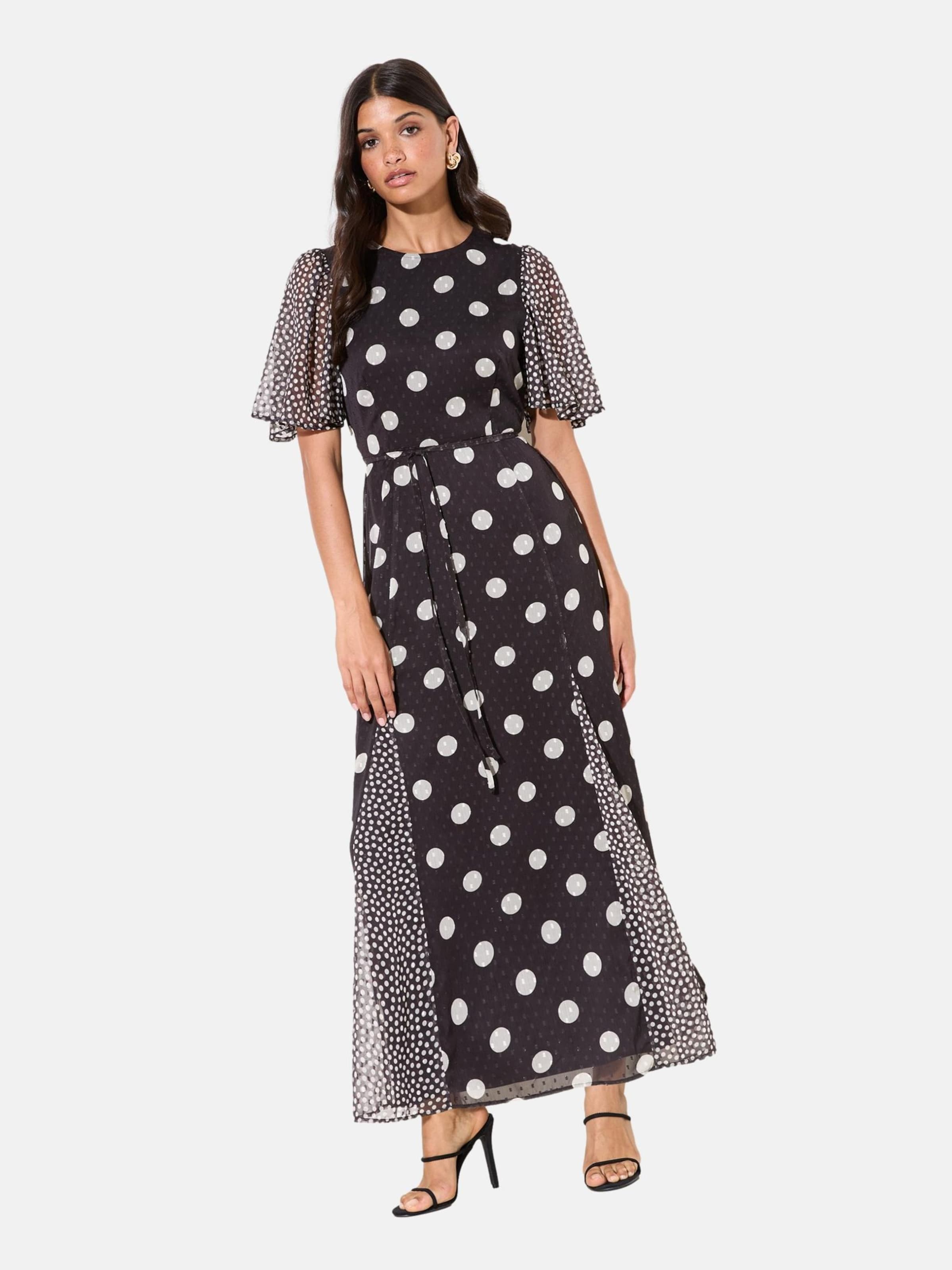 Friends Like These Платье в черном цвете
Friends Like These Платье в черном цвете