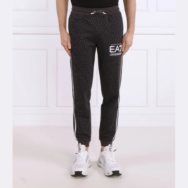 Спортивные брюки стандартного кроя Ea7, зеленый
Спортивные брюки стандартного кроя Ea7, зеленый