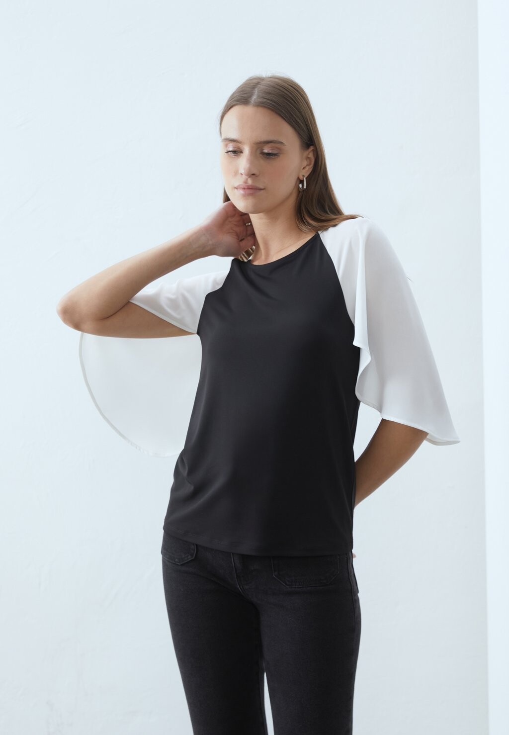 Принт на футболке Anna Field, черный
Принт на футболке Anna Field, черный