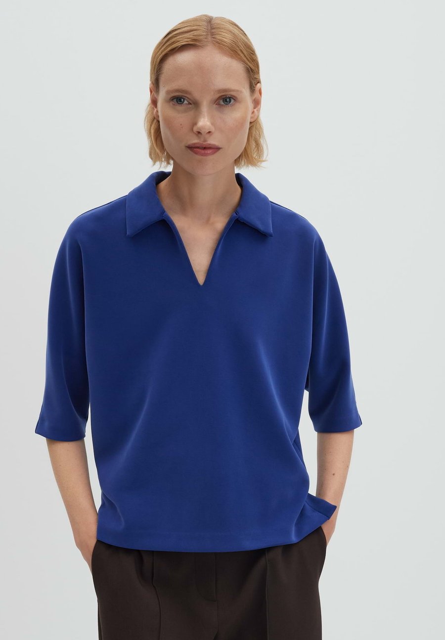Поло someday. LOOSE FIT, Electric Blue/Blue
Поло someday. LOOSE FIT, Electric Blue/Blue