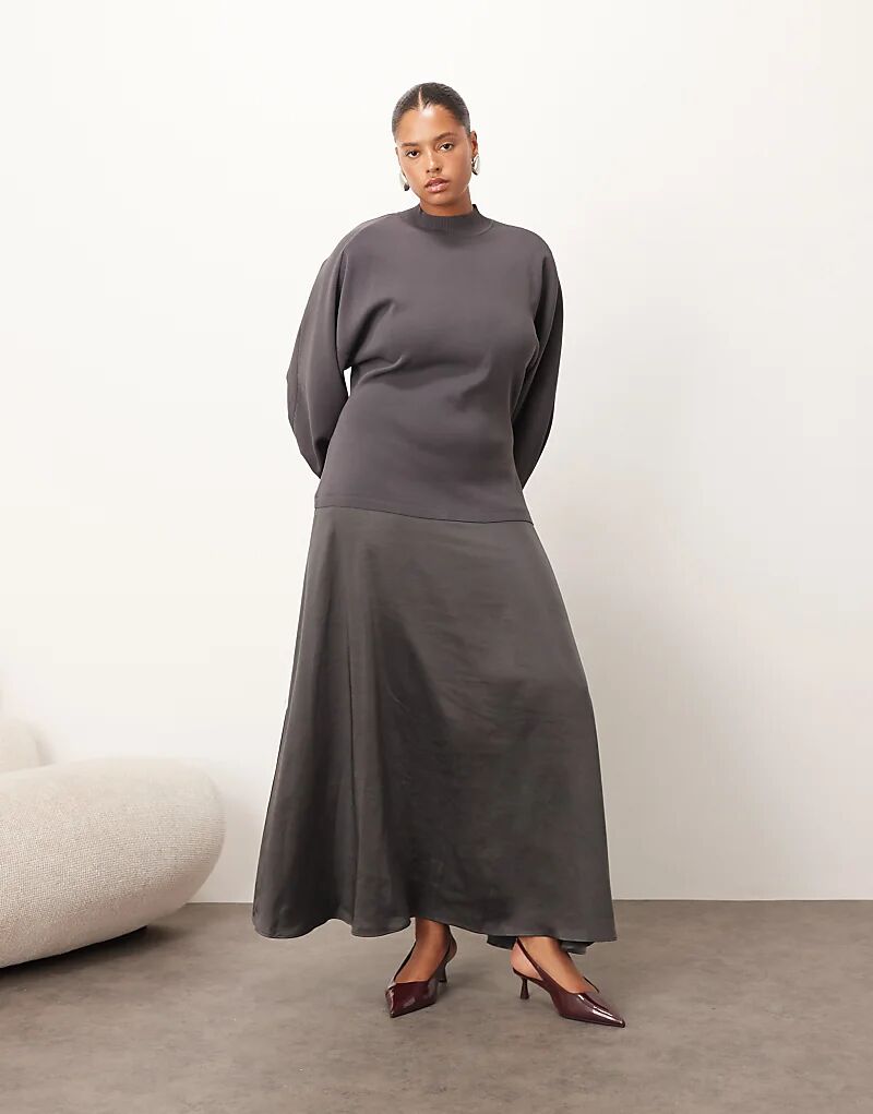 Длинное платье ARRANGE Curve с гибридными фигурными рукавами в антрацитовом цвете
Длинное платье ARRANGE Curve с гибридными фигурными рукавами в антрацитовом цвете