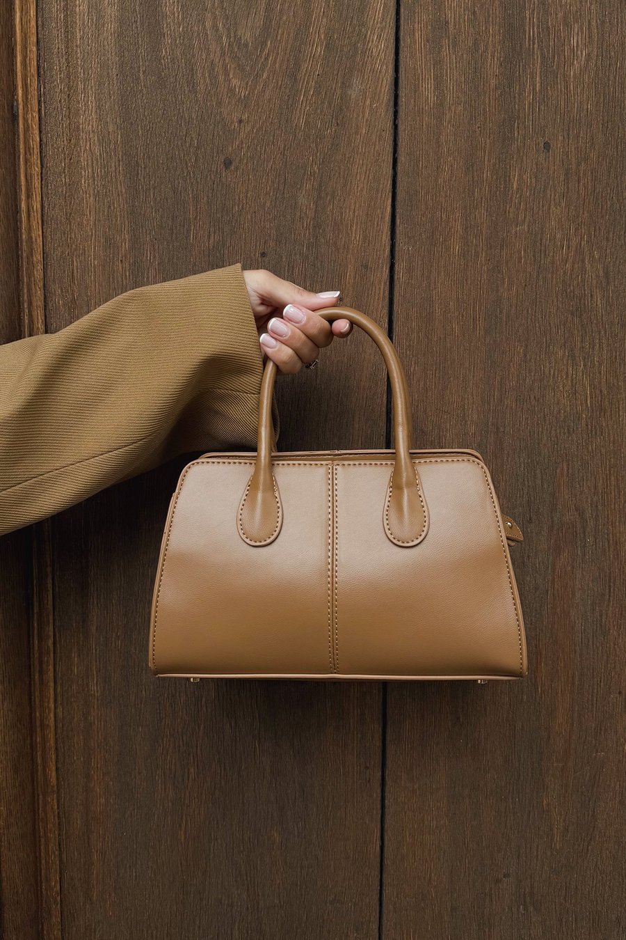 Сумка NA-KD SQUARED, Tan/Brown
Сумка NA-KD SQUARED, Tan/Brown