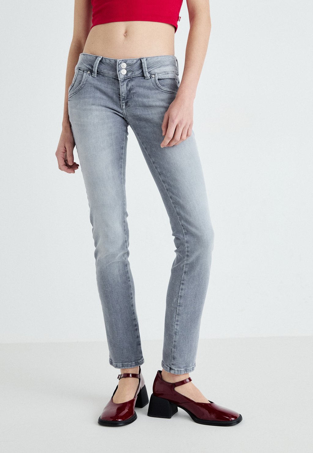 Джинсы облегающего кроя LOW RISE LTB, деним
Джинсы облегающего кроя LOW RISE LTB, деним