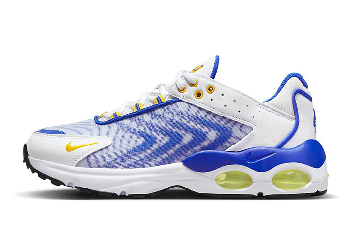 Nike Air Max TW Кроссовки женские
Nike Air Max TW Кроссовки женские