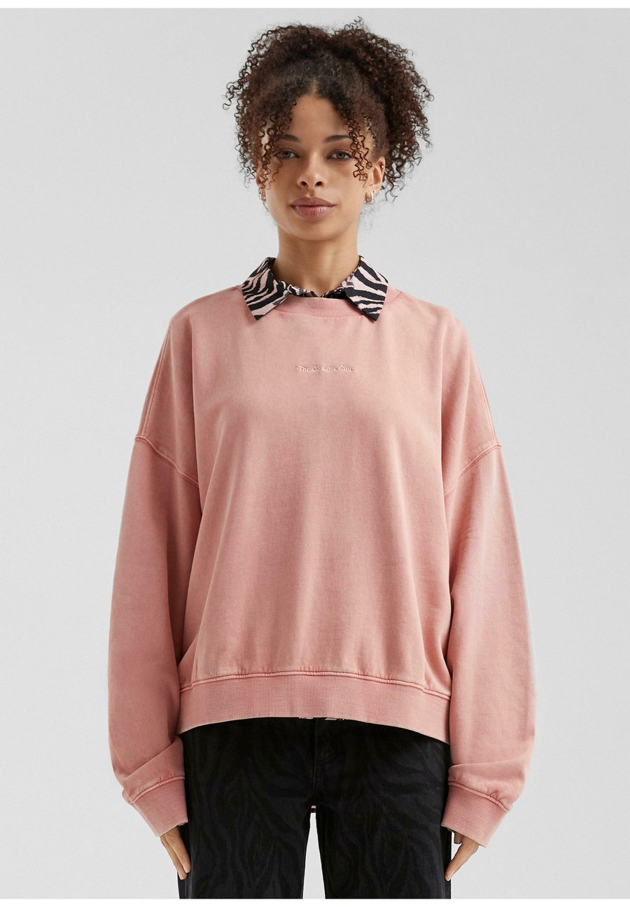 Толстовка QS GEWASCHENES MIT KLEINER STICKEREI, Altrosa/Pink
Толстовка QS GEWASCHENES MIT KLEINER STICKEREI, Altrosa/Pink