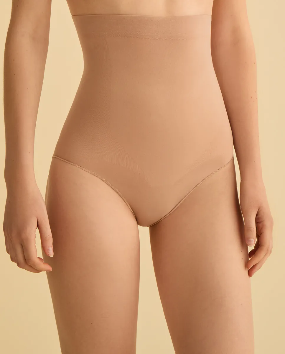 Женские высокие моделирующие бесшовные трусы Énfasis, бежевый
Женские высокие моделирующие бесшовные трусы Énfasis, бежевый
