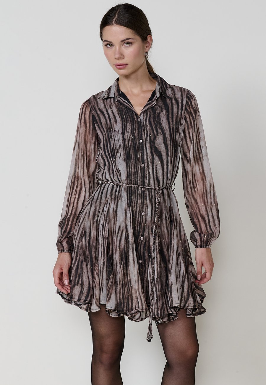 Платье Koroshi Shirt dress, Beige
Платье Koroshi Shirt dress, Beige