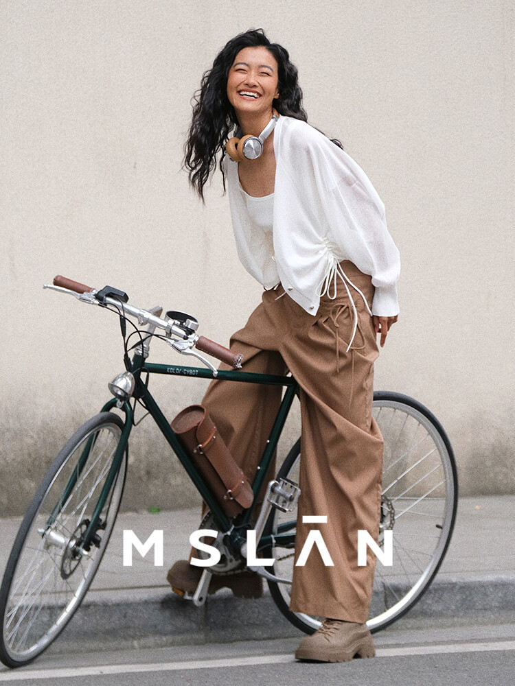 Кардиган весенний Mslan с V-образным вырезом, миндальный
Кардиган весенний Mslan с V-образным вырезом, миндальный