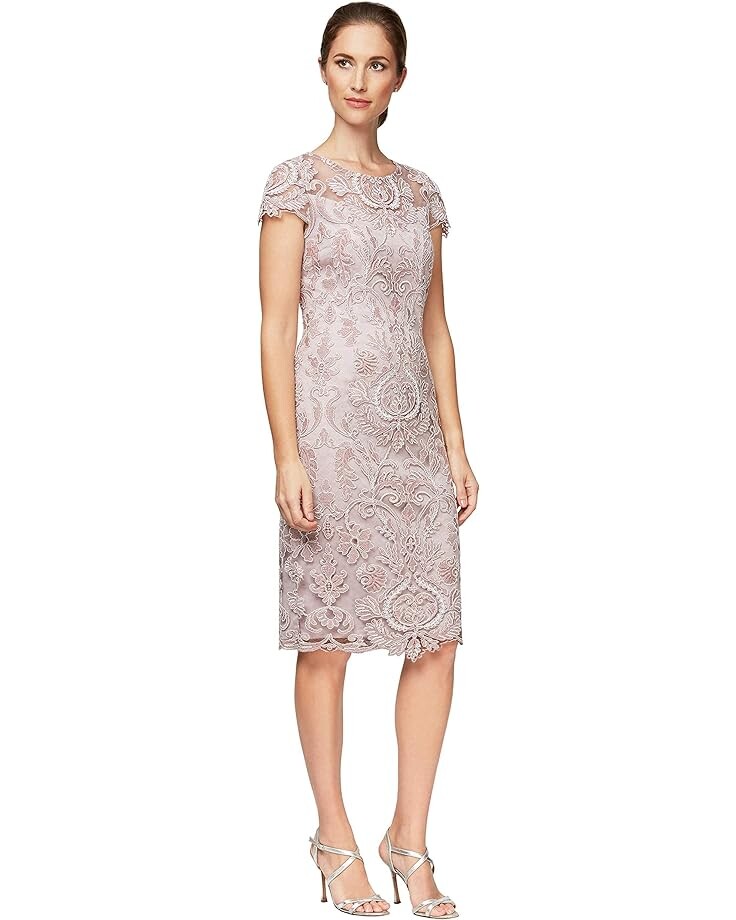 Платье Alex Evenings Short Embroidered Cap Sleeve, цвет Rose
Платье Alex Evenings Short Embroidered Cap Sleeve, цвет Rose