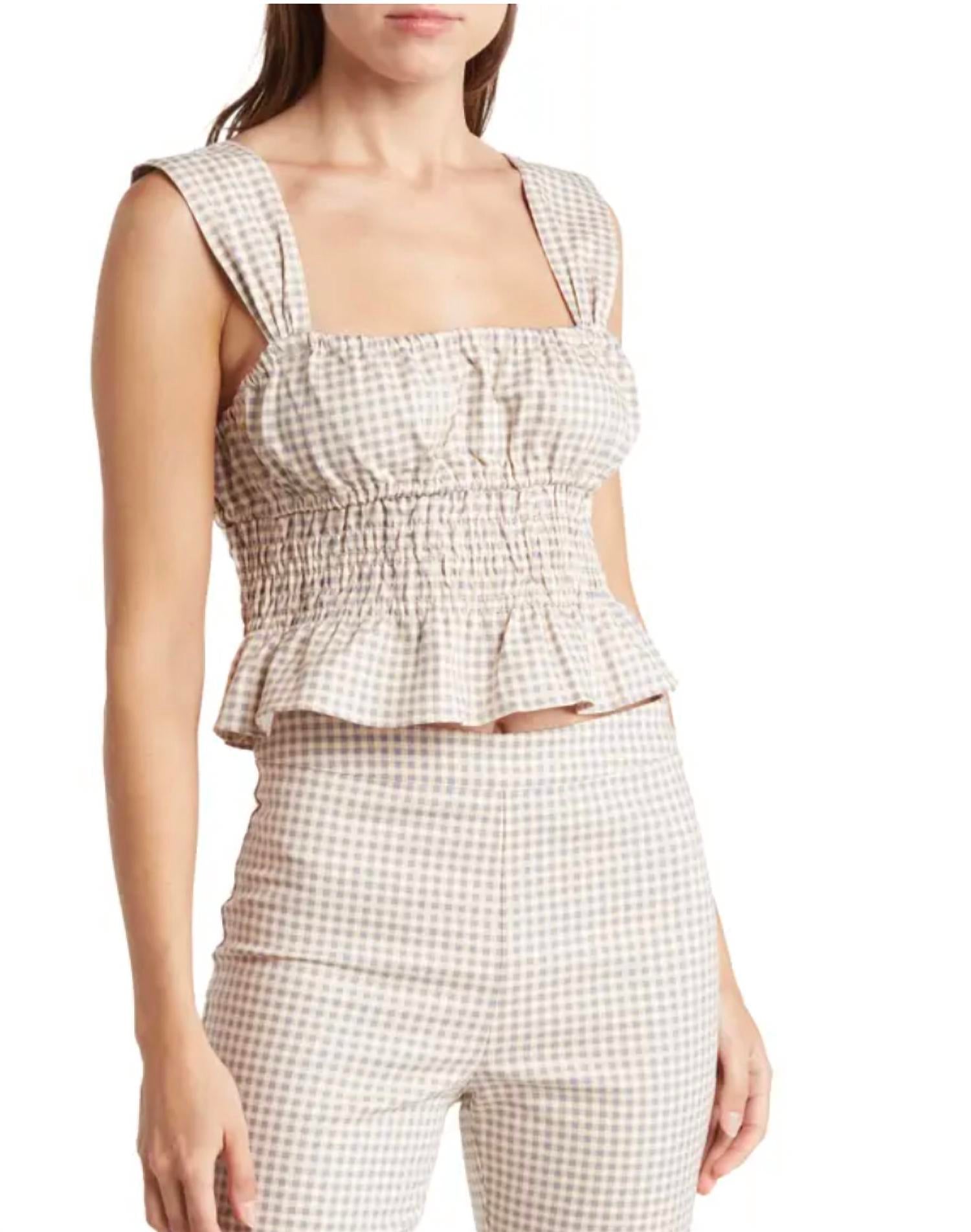 Смоктоп в цвете тихий белый WeWoreWhat
Смоктоп в цвете тихий белый WeWoreWhat