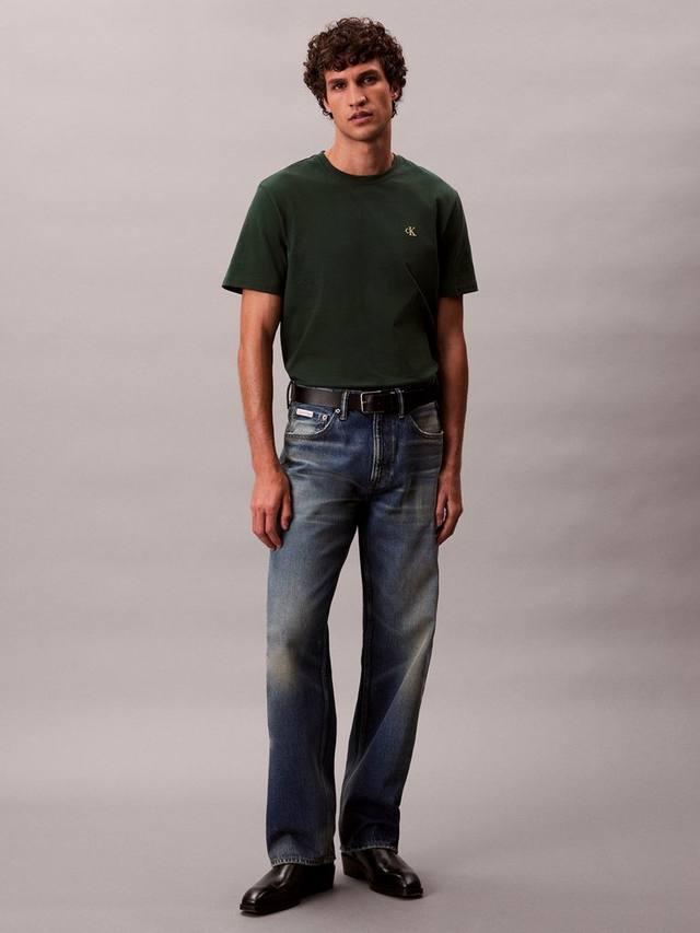 Футболка с монограммой из хлопка с круглым вырезом Calvin Klein
Футболка с монограммой из хлопка с круглым вырезом Calvin Klein