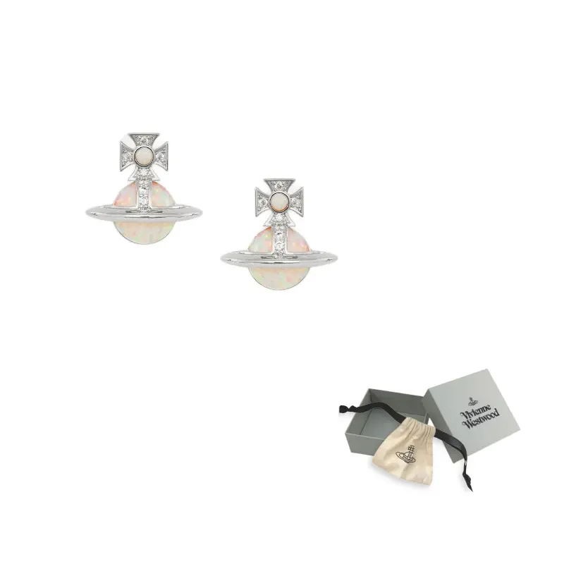 Серьги с орнаментом Orb Vivienne Westwood
Серьги с орнаментом Orb Vivienne Westwood