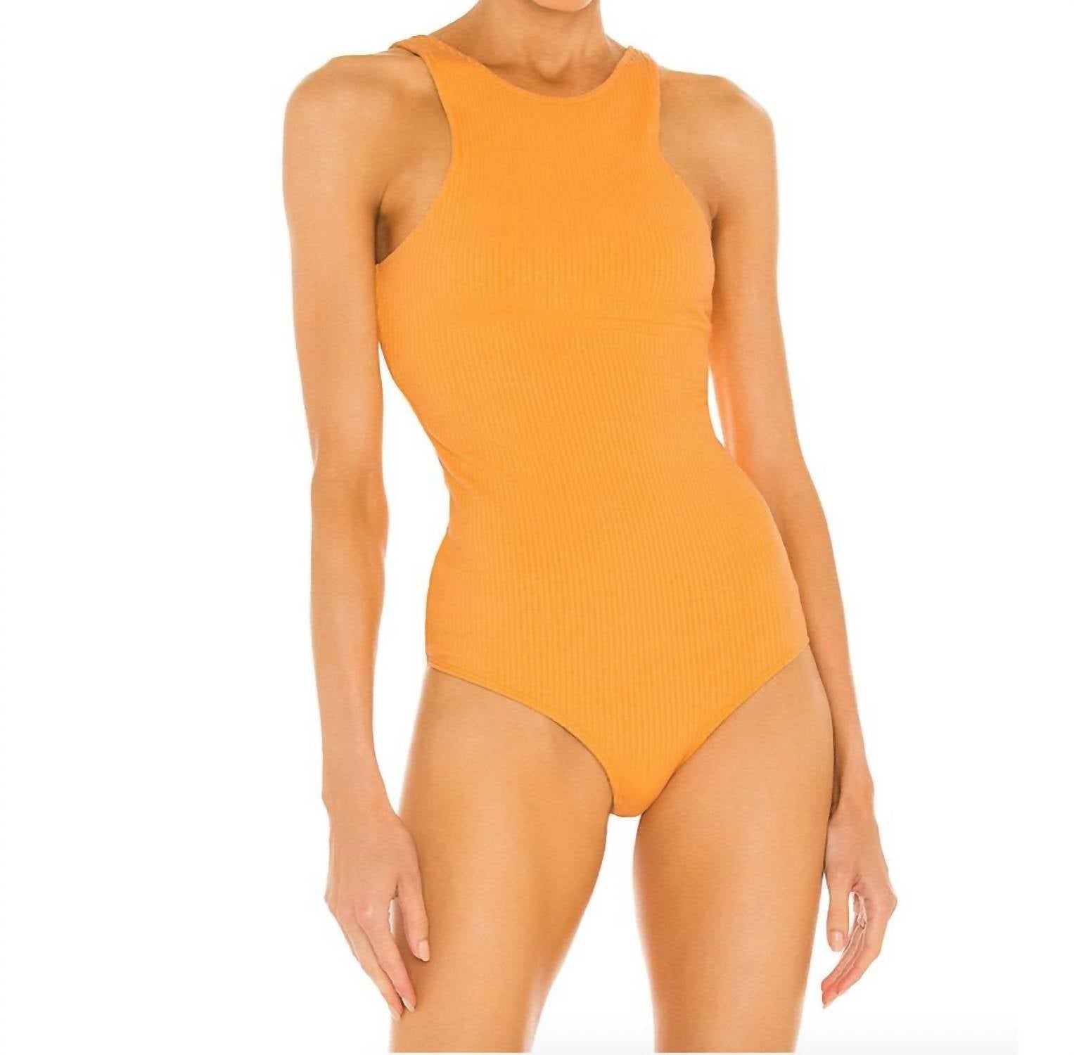 Боди из сплава с плетением в рубчик в цвете Sunrise THE RANGE
Боди из сплава с плетением в рубчик в цвете Sunrise THE RANGE