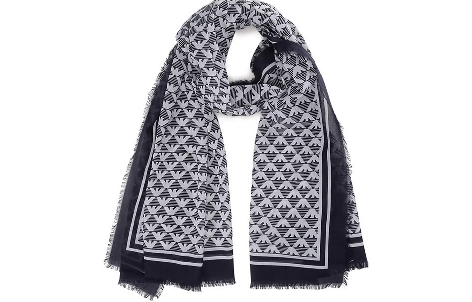 Шелковый шарф мужской белый темно-синий EMPORIO ARMANI
Шелковый шарф мужской белый темно-синий EMPORIO ARMANI