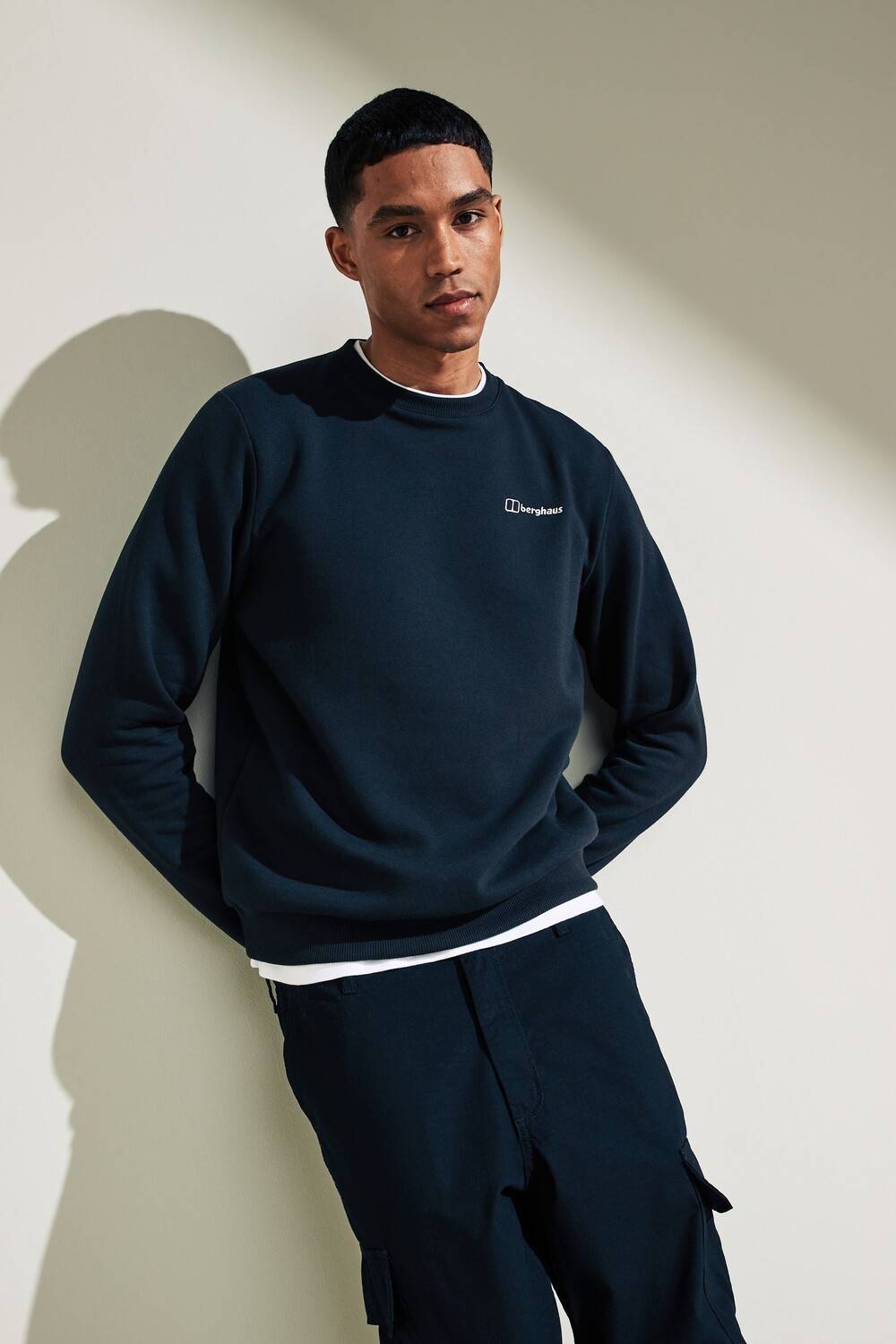 Толстовка с круглым вырезом и логотипом Berghaus, черный
Толстовка с круглым вырезом и логотипом Berghaus, черный