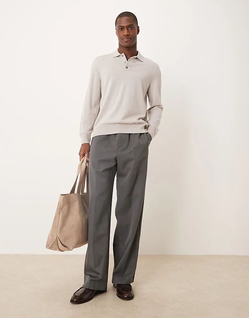 Наденьте элегантные широкие брюки цвета древесного угля ASOS DESIGN
Наденьте элегантные широкие брюки цвета древесного угля ASOS DESIGN